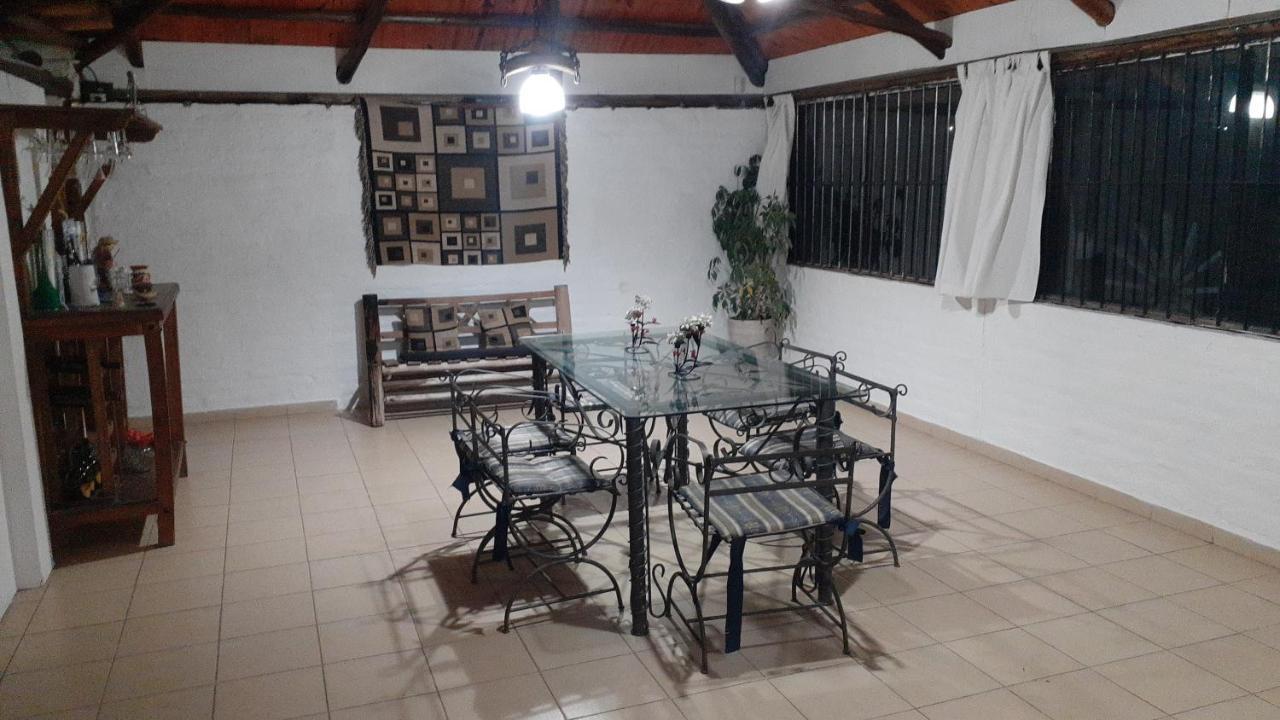 Lugar Escondido