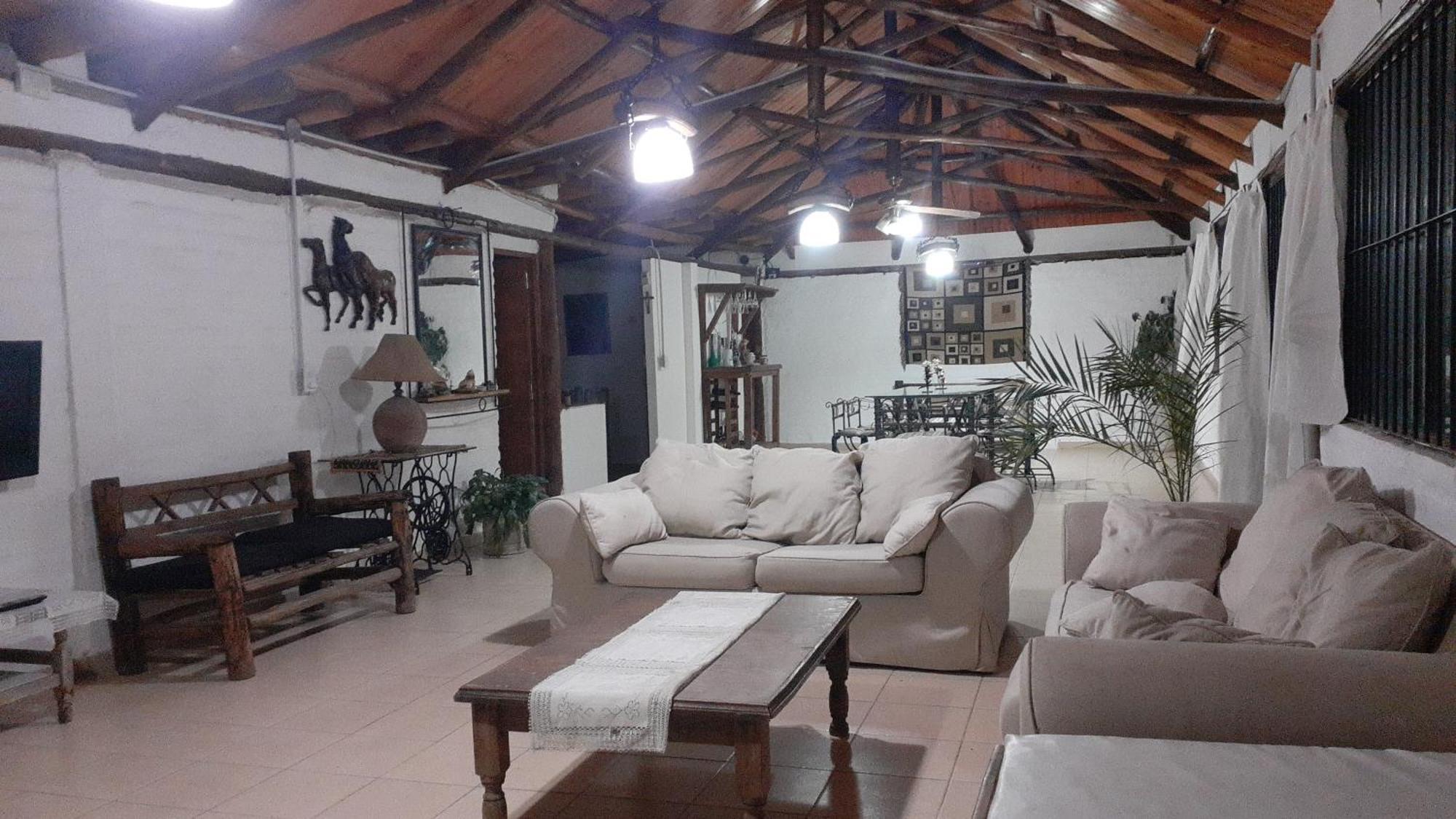 Lugar Escondido *